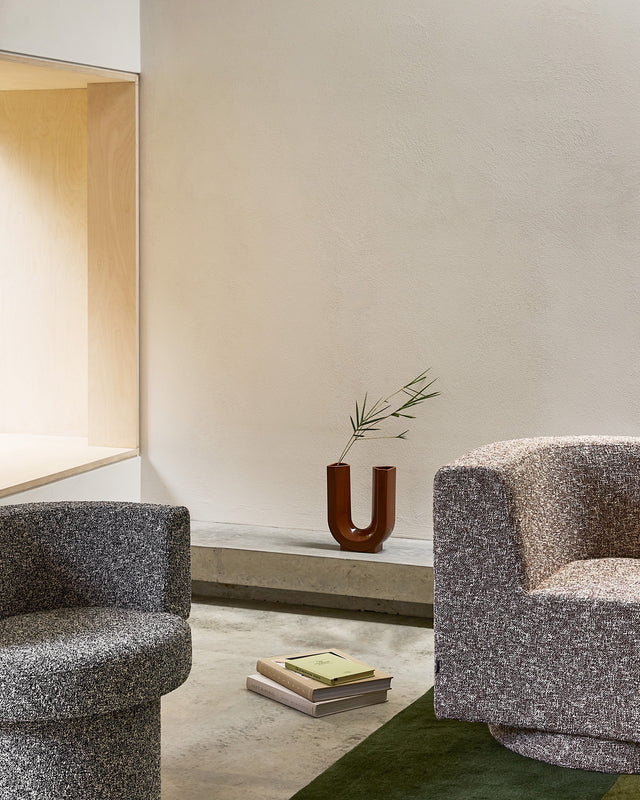 Felix Vase by Rhys Cooper | Stoneware Vase | DesignByThem | Gallery