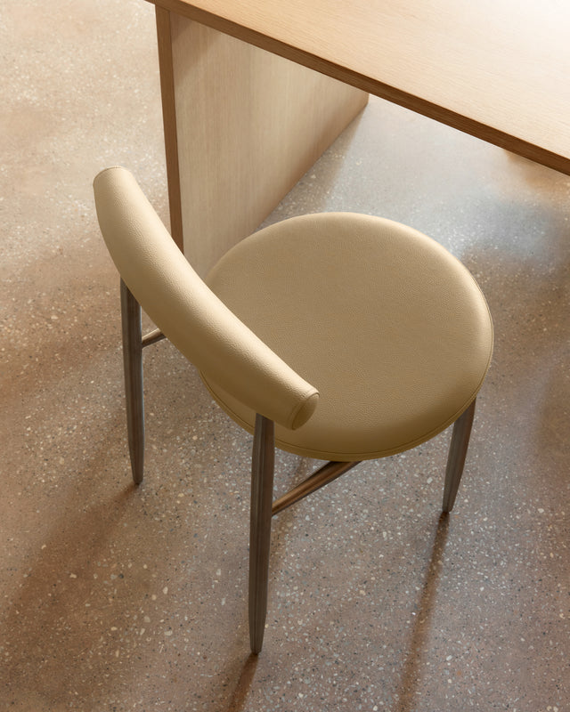 Swage Chair | Angus Easthope | DesignByThem | Gallery