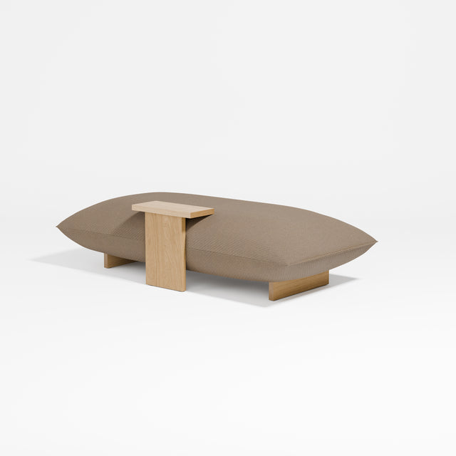 Press Bench | Designed by Studio Truly Truly | Lounges & Armchairs | Design By Them ** Kvadrat Coda 2 0242