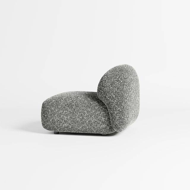 Sundae Seat | Upholstered | Designed by Jason Ju | DesignByThem ** Kvadrat Zero 0004