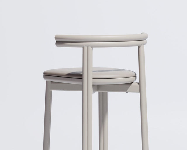 Twill Metal Bar Chair Upholstered | Gibson Karlo | Design By Them | Silk Grey / Knoll Prairie 056 (Outdoor Suitable)