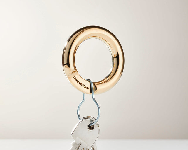 Oscar Keyring | Round Brass Loop Metal Keyring | Cat Yenn | DesignByThem | Gallery