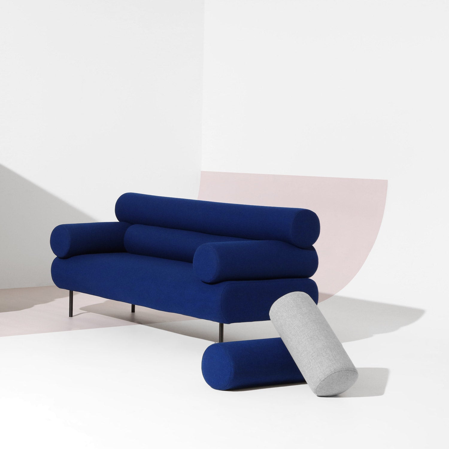 Cabin Lounge | Lounge Seats | Nicholas Karlovasitis & Sarah Gibson | DesignByThem ** Tonica 2 - 0732