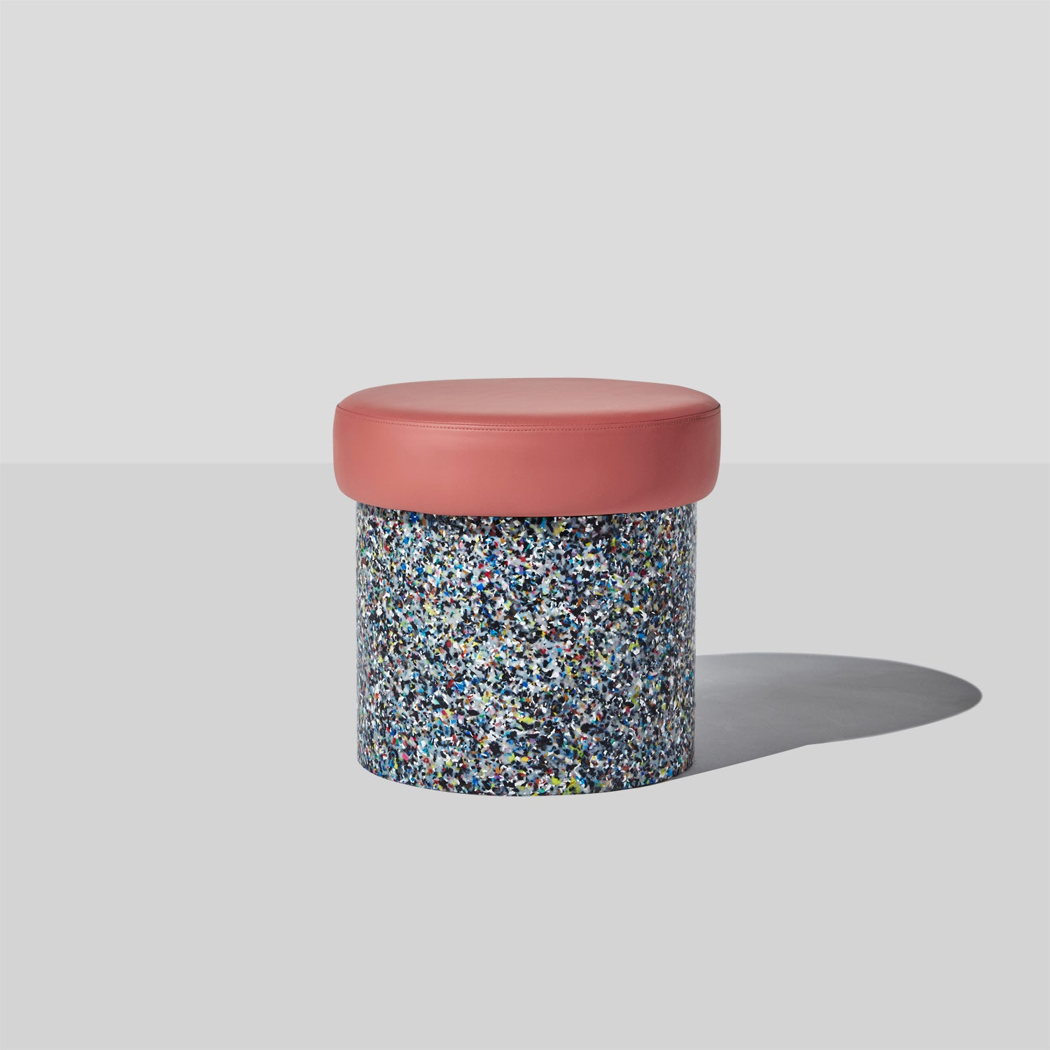 Confetti Ottoman | 100% Recycled Plastic Indoor/Outdoor Furniture | DesignByThem | GibsonKarlo ** Custom Leather Vienna - Lager 2350