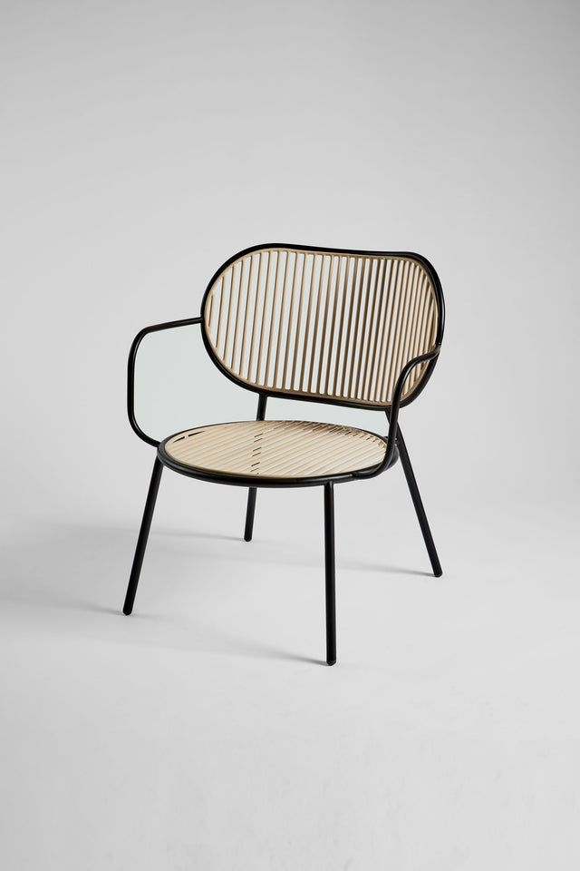 Piper Lounge Chair | Stainless Steel Outdoor Furniture | Gibson Karlo | DesignByThem