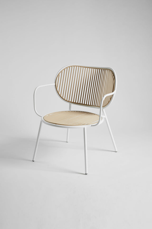 Piper Lounge Chair | Stainless Steel Outdoor Furniture | Gibson Karlo | DesignByThem