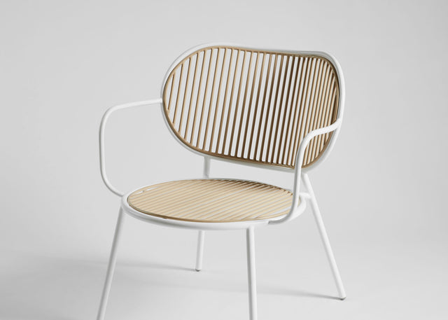 Piper Lounge Chair | Stainless Steel Outdoor Furniture | Gibson Karlo | DesignByThem | Gallery