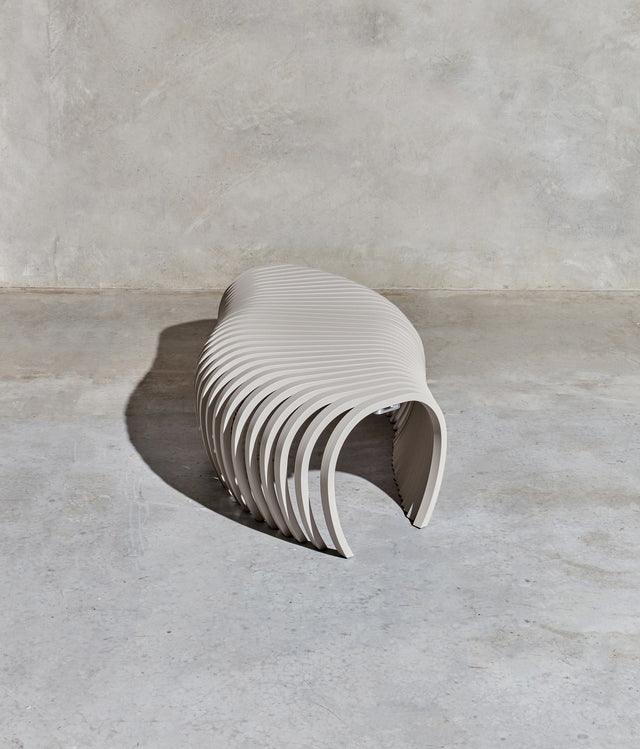 Ribs Bench Outdoor | Aluminium Metal Outdoor Seating Furniture | Stefan Lie | DesignByThem