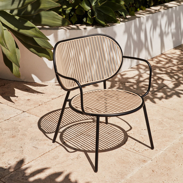 Relax with Piper Lounge