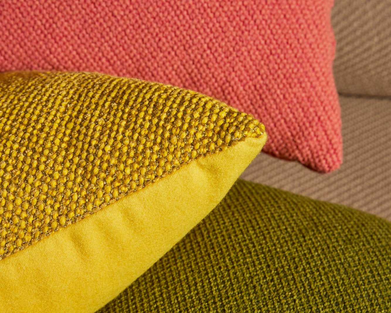 Flip Cushion | Accessories | Double-Sided Upholstery | Olive, Pink and Yellow | Gibson Karlo | Design By Them