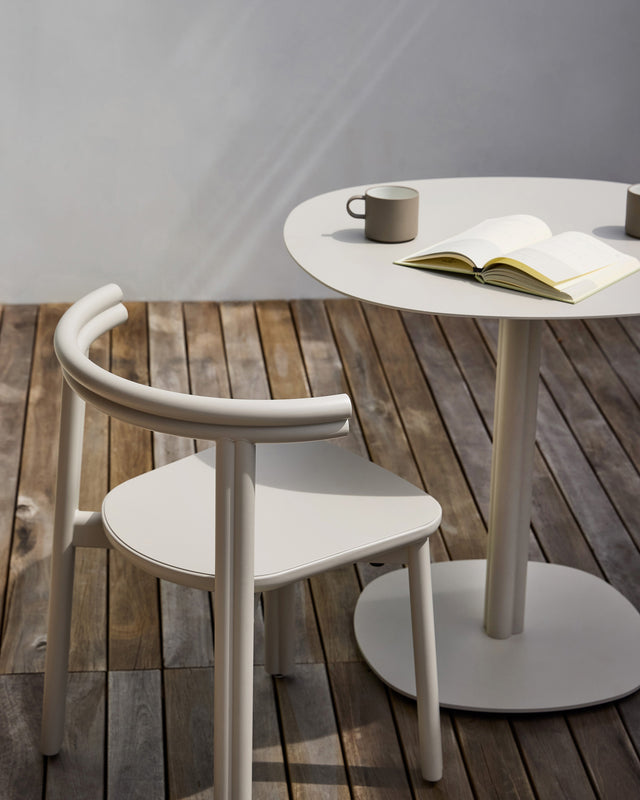 Twill Pedestal Table by Gibson Karlo | Dining Table | DesignByThem | Gallery