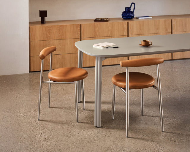 Swage Chair | Angus Easthope | DesignByThem | Gallery