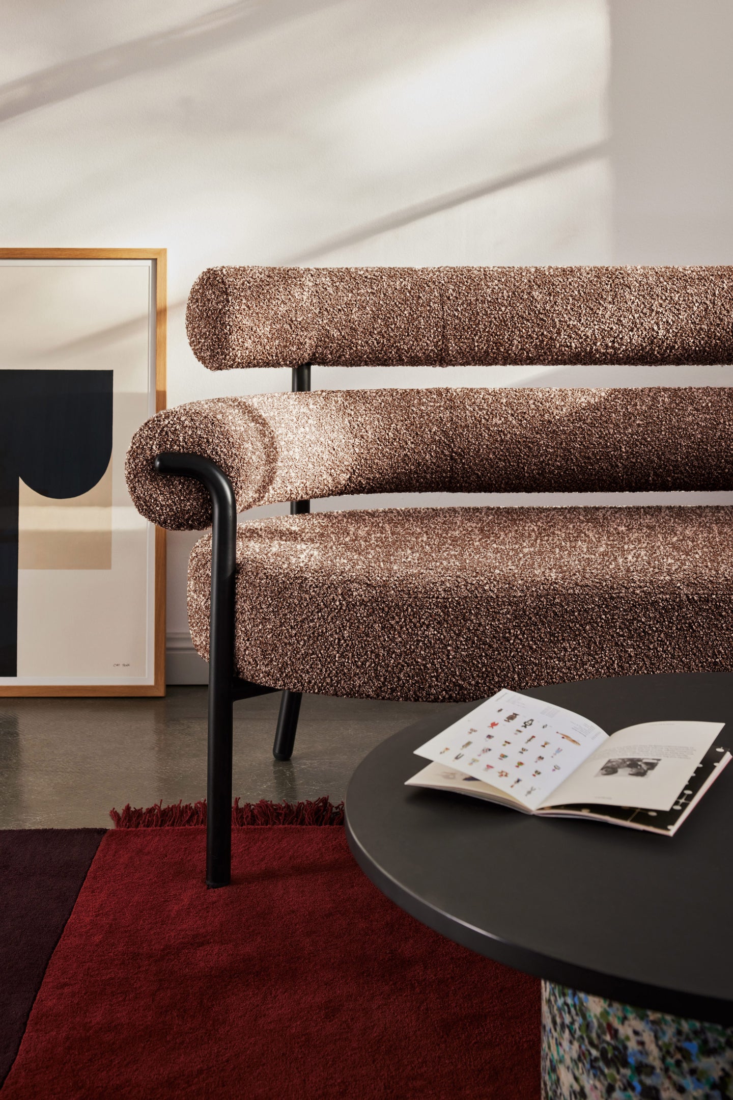 Lounges & Sofas – DesignByThem