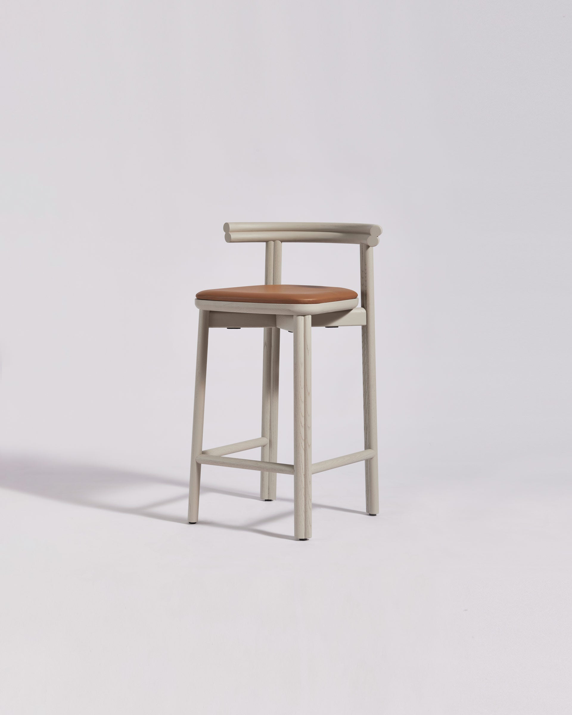 Twill Bar Chair Silk Grey Timber Uphostered Seat | Gibson Karlo | DesignByThem **  HF2 Maharam Lariat (Vinyl) 001 Camel