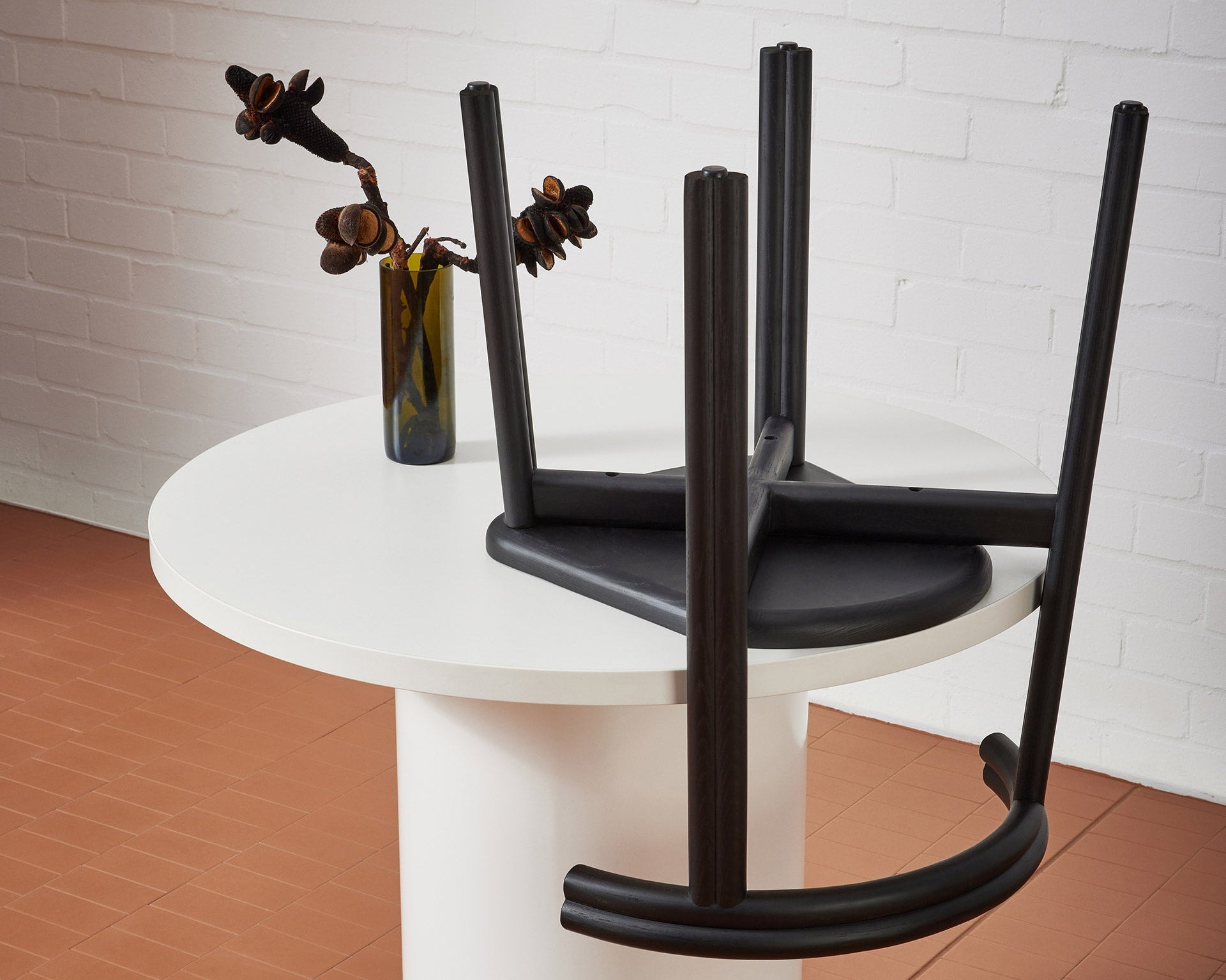 Dial Table White with Twill Chair | Pedestal Indoor Outdoor Round Table | Design By Them