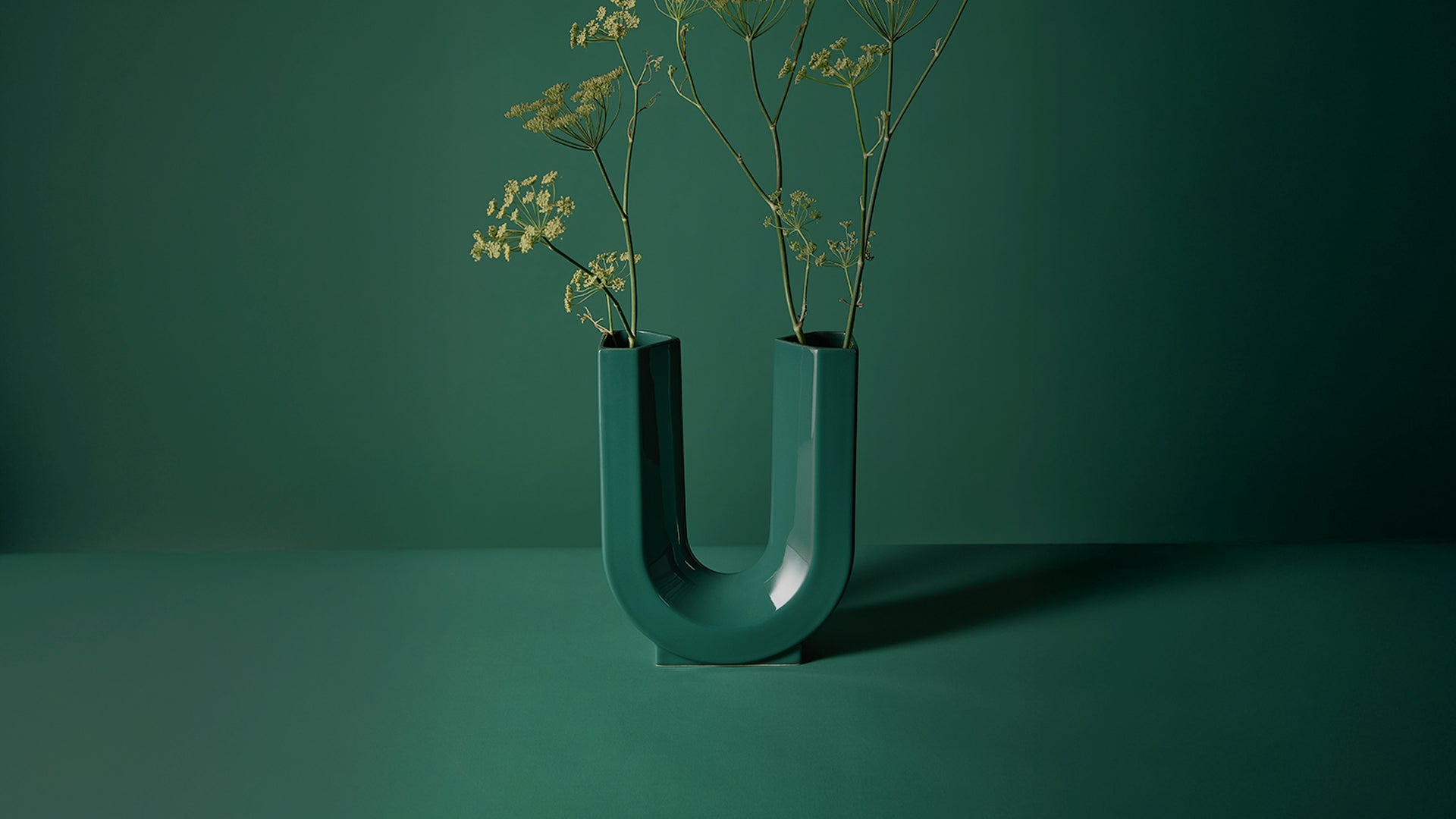 Felix Vase by Rhys Cooper | Stoneware Vase | DesignByThem | Gallery