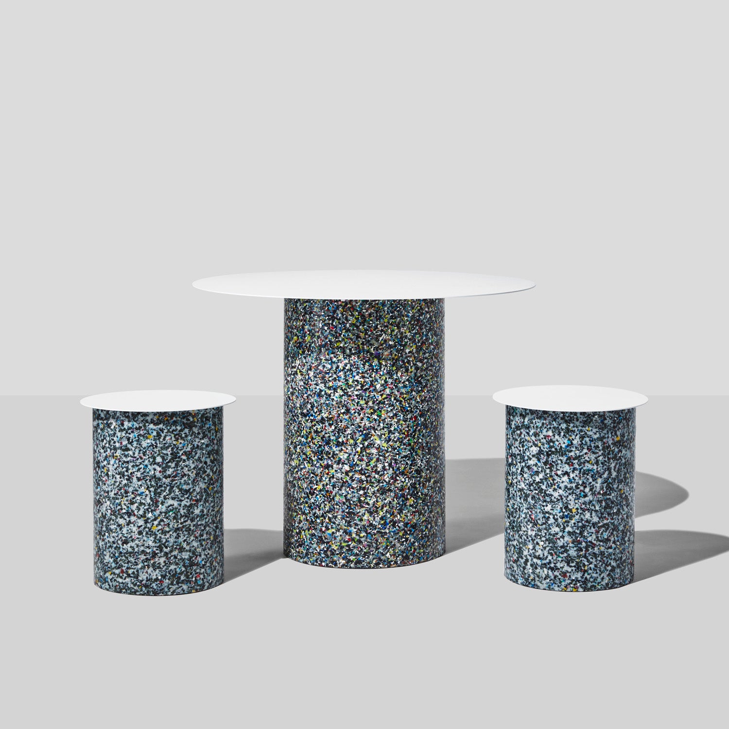 Confetti Round Dining Table | 100% Recycled Plastic Indoor/Outdoor Furniture Pedestal Base | DesignByThem | GibsonKarlo