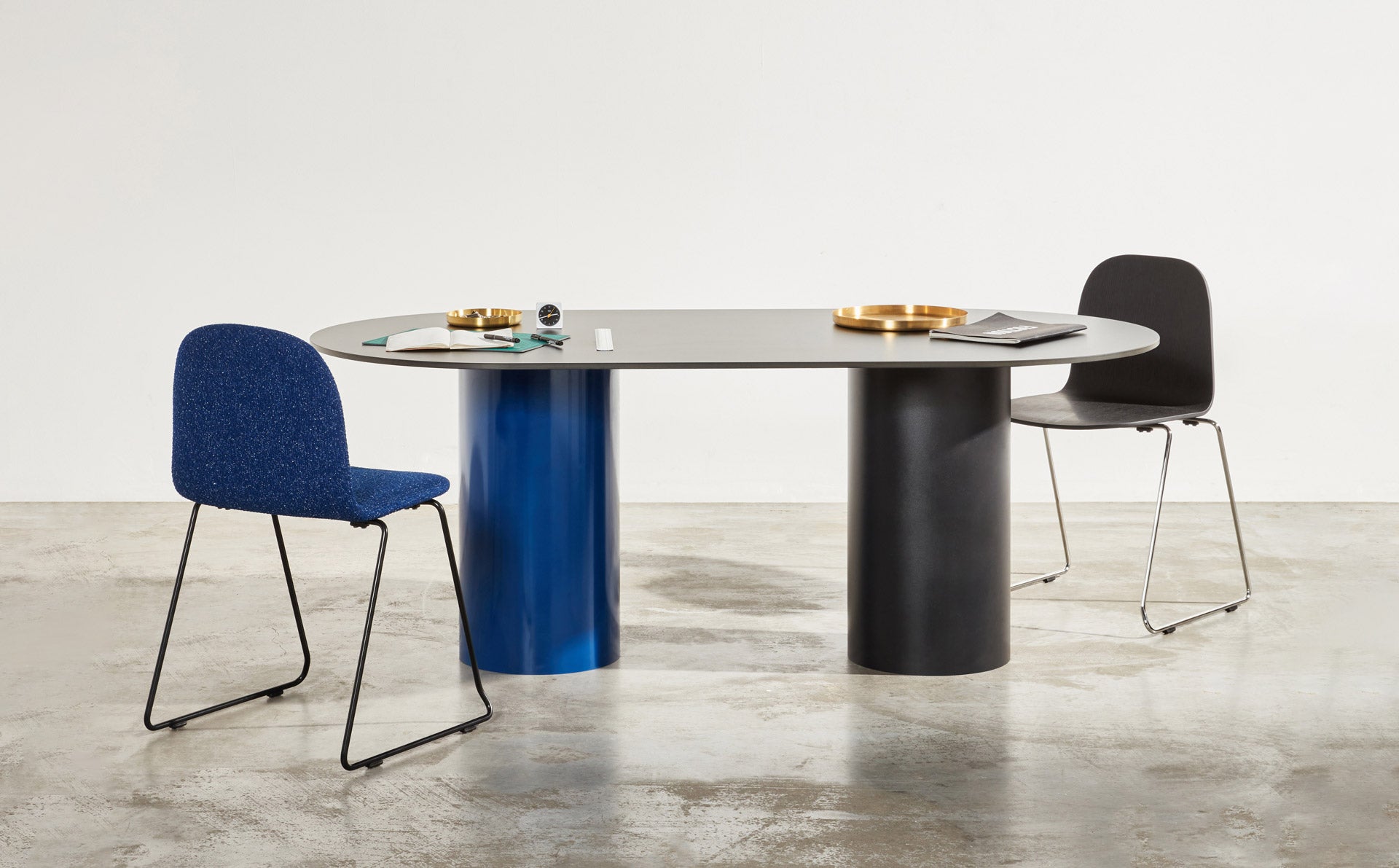 Black Dial Table - Pill and Potato Chair | Dining and Meeting Table | DesignByThem | Gallery