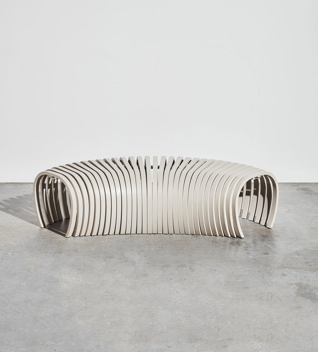 Ribs Bench Outdoor | Aluminium Metal Outdoor Seating Furniture | Stefan Lie | DesignByThem