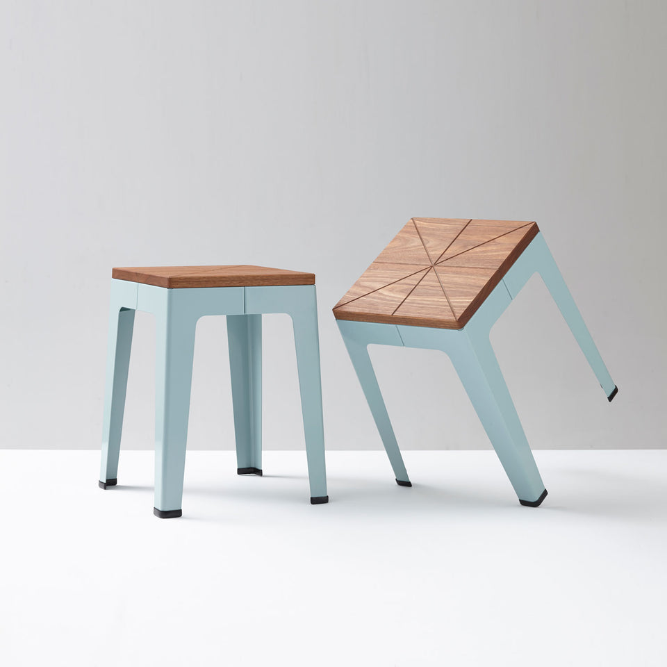 Stacking Seats – DesignByThem